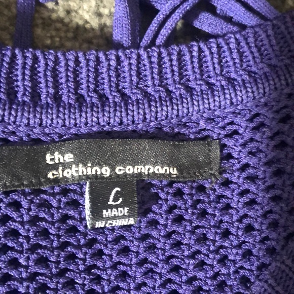 Top - Picture 3 of 3